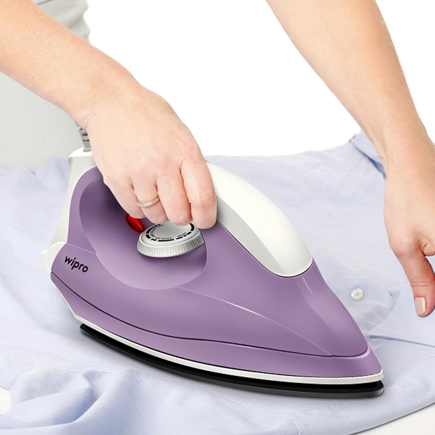 Wipro Gd205 Super Deluxe 1000 Watt Automatic Electric Dry Iron | Large Soleplate|Anti Bacterial German Weilburger Double Coated Soleplate | Quick Heat Up - 1000 Watts, Aluminium